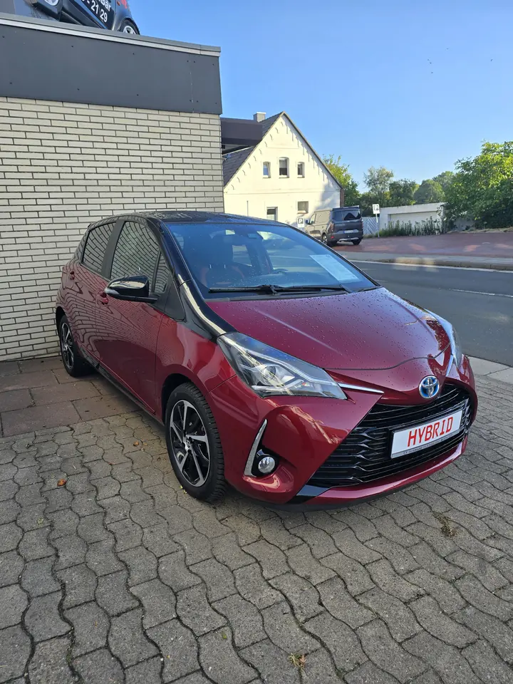 Toyota Yaris Hybrid 1.5 VVT-i Style Selection